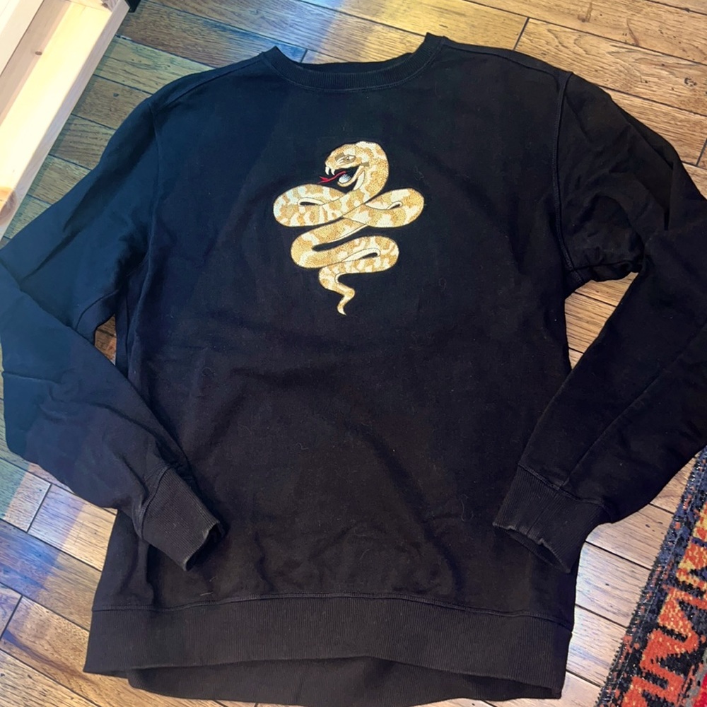 Maharishi “adder” crew sweat, black large
